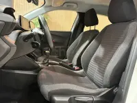 Usado Peugeot 2008 Active 110 CV (80 kW) 2022 Blanco SUV
