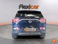Usado SsangYong Korando Limited 149 CV (109 kW) 2024 Azul SUV