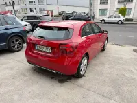 Usado Mercedes A200 136 CV (100 kW) 2017 Rojo Utilitario