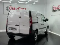 Usado Renault Kangoo 95 CV (69 kW) 2021 Blanco Monovolumen