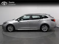 Usado Toyota Corolla Active 140 CV (102 kW) 2025 Gris / plata Familiar