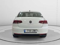 Usado VW Passat 151 CV (111 kW) 2022 Blanco Familiar