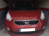 Usado Kia Venga 115 CV (84 kW) 2014 Granate Utilitario