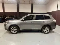 Usado Mitsubishi Outlander P-HEV 203 CV (149 kW) 2015 Gris SUV
