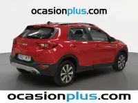 Usado Kia Stonic 79 CV (58 kW) 2024 Rojo SUV