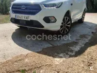 Usado Ford Kuga ST-Line 120 CV (88 kW) 2018 Blanco SUV