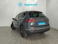 Usado VW Tiguan Life 245 CV (180 kW) 2023 Gris SUV