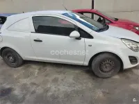 Usado Opel Corsa Selective 75 CV (55 kW) 2011 Blanco Utilitario