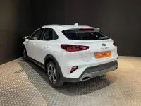 Usado Kia XCeed 120 CV (88 kW) 2021 Blanco SUV