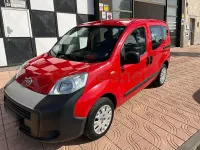 Usado Fiat Qubo Active 77 CV (56 kW) 2016 Rojo Monovolumen