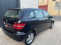 Usado Mercedes B180 109 CV (80 kW) 2007 Negro Monovolumen