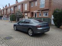Usado Peugeot 407 136 CV (100 kW) 2005 Gris / plata Berlina