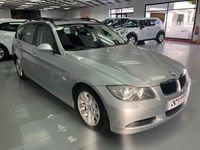 Usado BMW 320 163 CV (119 kW) 2006 Gris / plata Familiar