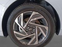Usado Hyundai i20 101 HP (74 kW) 2025 Cinzento Citadino