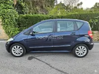 Usado Mercedes A200 Elegance 140 CV (102 kW) 2005 Azul Monovolumen