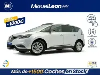 Käytetty Renault Espace Zen 160 HP (117 kW) 2017 Punainen Tila-auto
