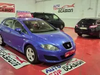 Usado Seat Leon Reference 105 CV (77 kW) 2010 Azul Utilitario