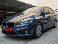 Usado BMW 218 150 CV (110 kW) 2016 Gris / plata Familiar