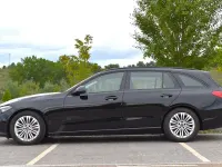 Usado Mercedes C220 Avantgarde 200 CV (147 kW) 2023 Negro Familiar