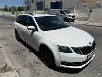 Usado Skoda Octavia 130 CV (95 kW) 2020 Blanco Familiar