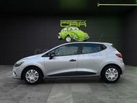 Usado Renault Clio IV Life 75 CV (55 kW) 2016 Gris / plata Berlina