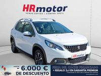 Usado Peugeot 2008 Allure 111 CV (81 kW) 2017 Blanco SUV