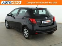 Usado Toyota Yaris Hybrid Active 101 CV (74 kW) 2017 Negro Berlina