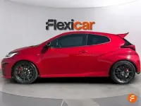 Usado Toyota Yaris 261 CV (191 kW) 2022 Rojo Utilitario