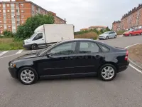 Usado Volvo S40 Momentum 136 CV (100 kW) 2006 Negro Berlina