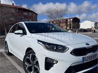 Usado Kia Ceed 120 CV (88 kW) 2019 Blanco Utilitario