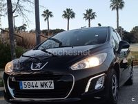 Usado Peugeot 308 Active 120 CV (88 kW) 2012 Negro Berlina