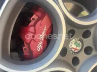 Usado Alfa Romeo Stelvio 180 CV (132 kW) 2018 Negro SUV