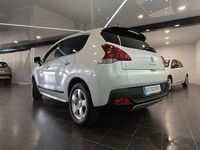 Usado Peugeot 3008 200 CV (147 kW) 2014 Blanco Familiar