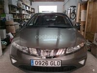 Usado Honda Civic Comfort 140 CV (102 kW) 2009 Gris / plata Berlina
