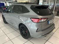 Usado Ford Kuga ST-Line X 150 CV (110 kW) 2023 Gris / plata SUV