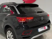 Usado VW T-Roc Life 110 CV (80 kW) 2022 Negro SUV