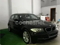 Usado BMW 118 143 CV (105 kW) 2009 Negro Utilitario
