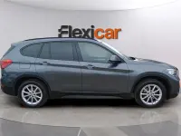 Usado BMW X1 150 CV (110 kW) 2021 Gris SUV