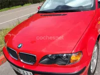 Usado BMW 320 150 CV (110 kW) 2005 Rojo Familiar