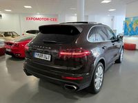 Usado Porsche Cayenne Platinum Edition 262 CV (192 kW) 2017 Granate SUV