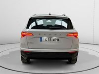 Usado Skoda Karoq Ambition 116 CV (85 kW) 2024 Blanco SUV