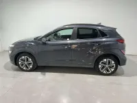 Usado Hyundai Kona Style 150 kW (204 CV) 2022 Gris SUV