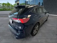 Usado Ford Kuga ST-Line 190 CV (139 kW) 2024 Azul SUV