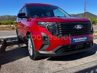 Usado Ford Tourneo Courier Titanium 125 CV (91 kW) 2024 Granate Monovolumen