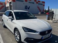 Usado Seat Leon Reference 115 CV (84 kW) 2021 Blanco Familiar