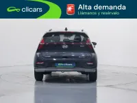 Usado Hyundai Bayon 100 CV (73 kW) 2025 Rojo SUV
