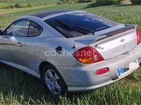 Usado Hyundai Coupé 105 CV (77 kW) 2003 Gris / plata Coupe