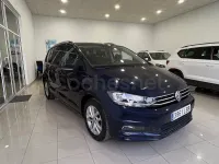 Begagnad VW Touran Advance 115 HK (84 kW) 2019 Blå Minibuss