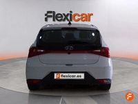 Usado Hyundai i20 100 CV (73 kW) 2021 Blanco Utilitario
