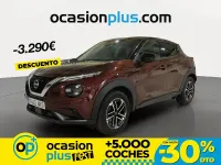 Begagnad Nissan Juke N-Connecta 114 HK (83 kW) 2025 Röd SUV